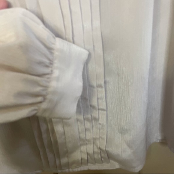 Vintage Tan-Jay. Champagne Mock Neck Blouse. Size 10. - Picture 2 of 5